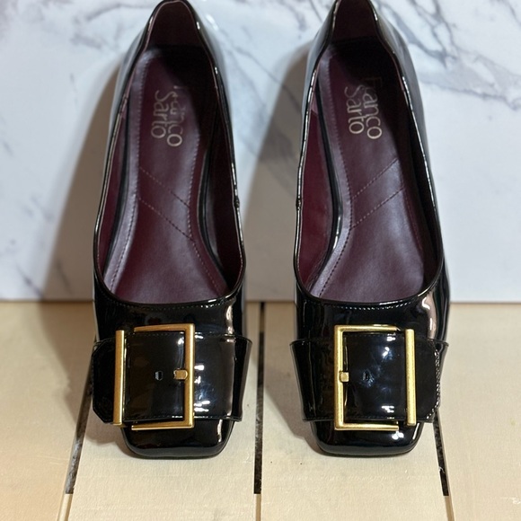 Franco Sarto Black Flats with Gold Buckle - Picture 4 of 10